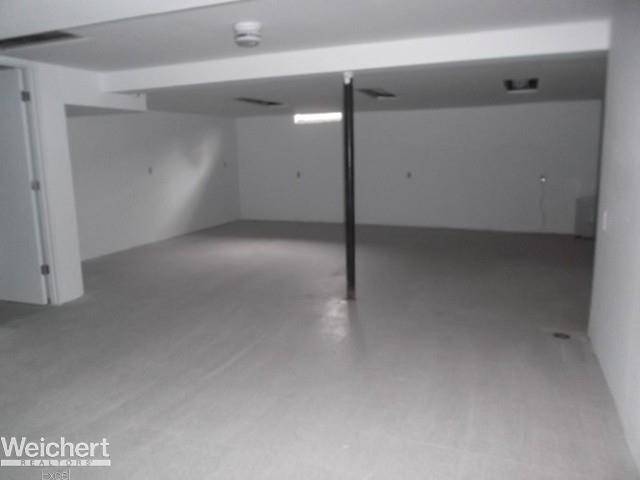 47009 Rosemary Road Macomb, MI 48044 - Photo 18 of 22 31293263-17.JPG