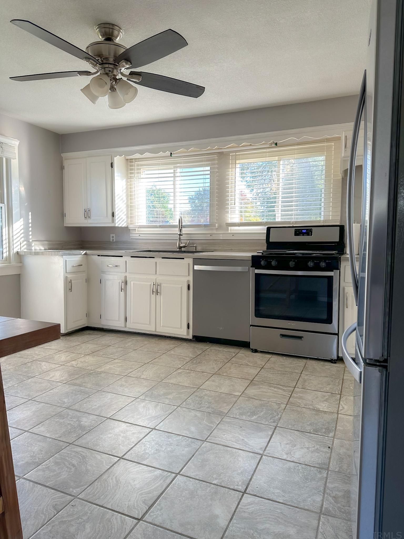 7218 Baer Road Fort Wayne, IN 46809 - Photo 9 of 20