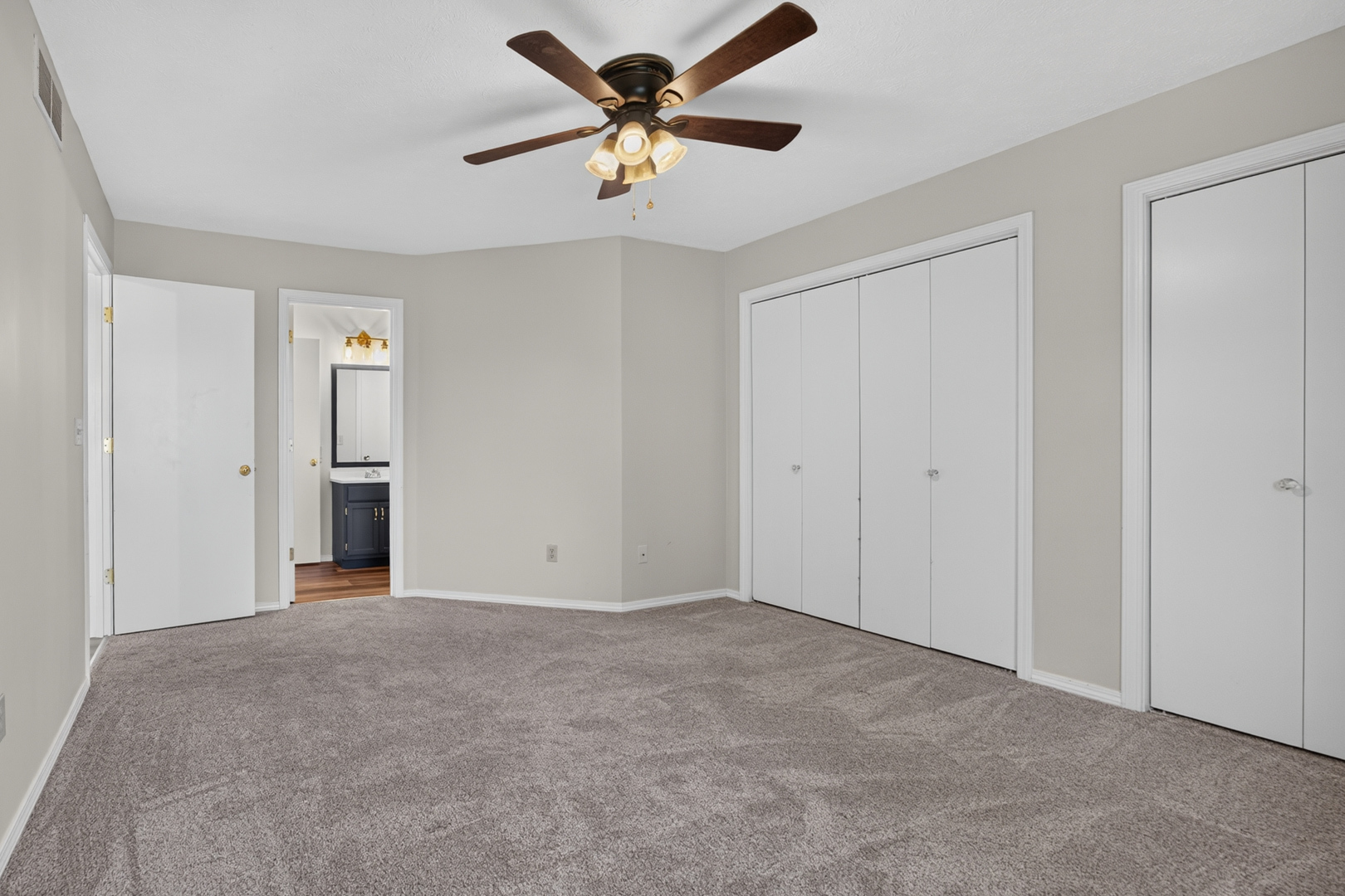 8 Rounds Road Bloomington, IL 61704 - Photo 18 of 46
