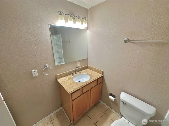 $1,500 | 6105 North 16th Street, Unit N103, Tacoma, WA 98406