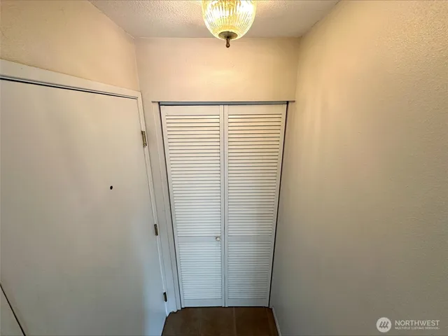 $1,500 | 6105 North 16th Street, Unit N103, Tacoma, WA 98406