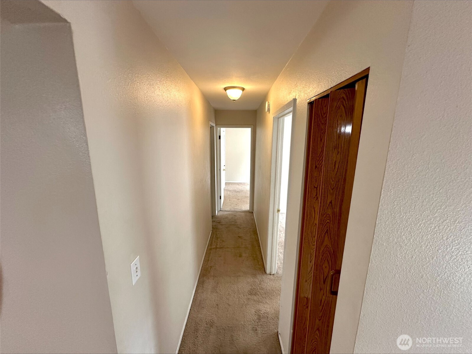 6105 North 16th Street, Unit N103 Tacoma, WA 98406 - Photo 10 of 20