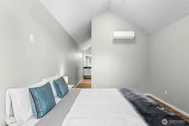 $635,000 | 6641 Carleton Avenue South, Unit B, Seattle, WA 98108