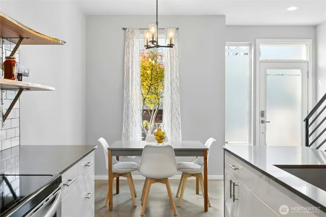 $635,000 | 6641 Carleton Avenue South, Unit B, Seattle, WA 98108