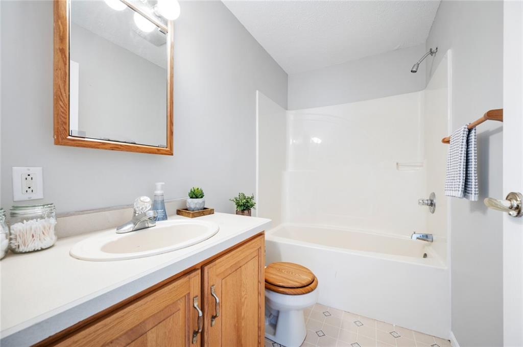 7767 North Michigan Road Indianapolis, IN 46268 - Photo 13 of 19 Gallery Image 13