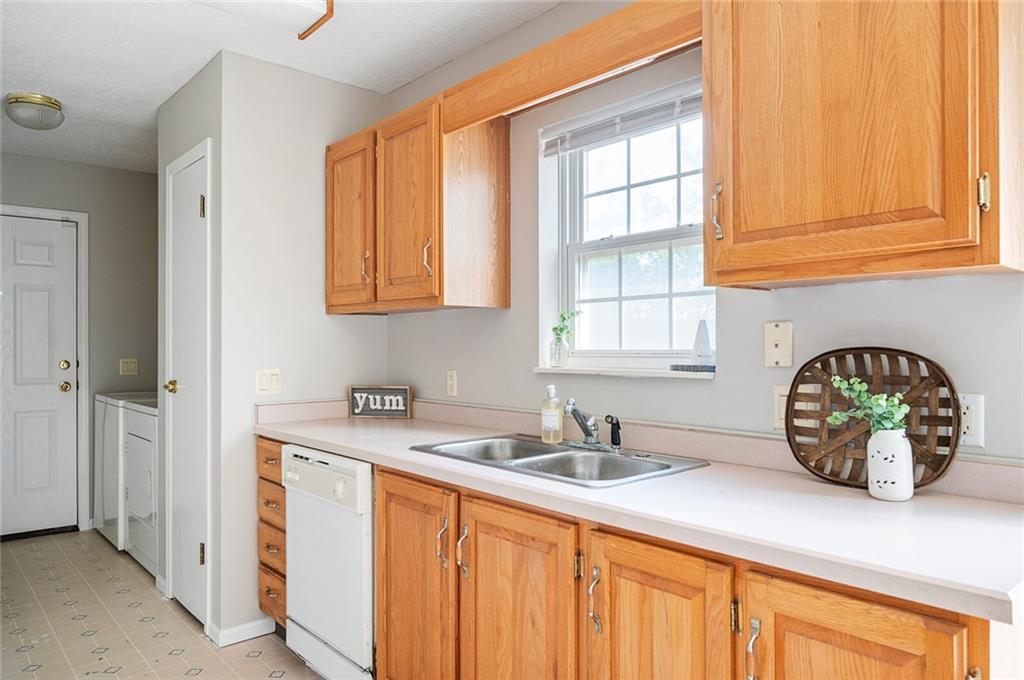 7767 North Michigan Road Indianapolis, IN 46268 - Photo 5 of 19 Gallery Image 5