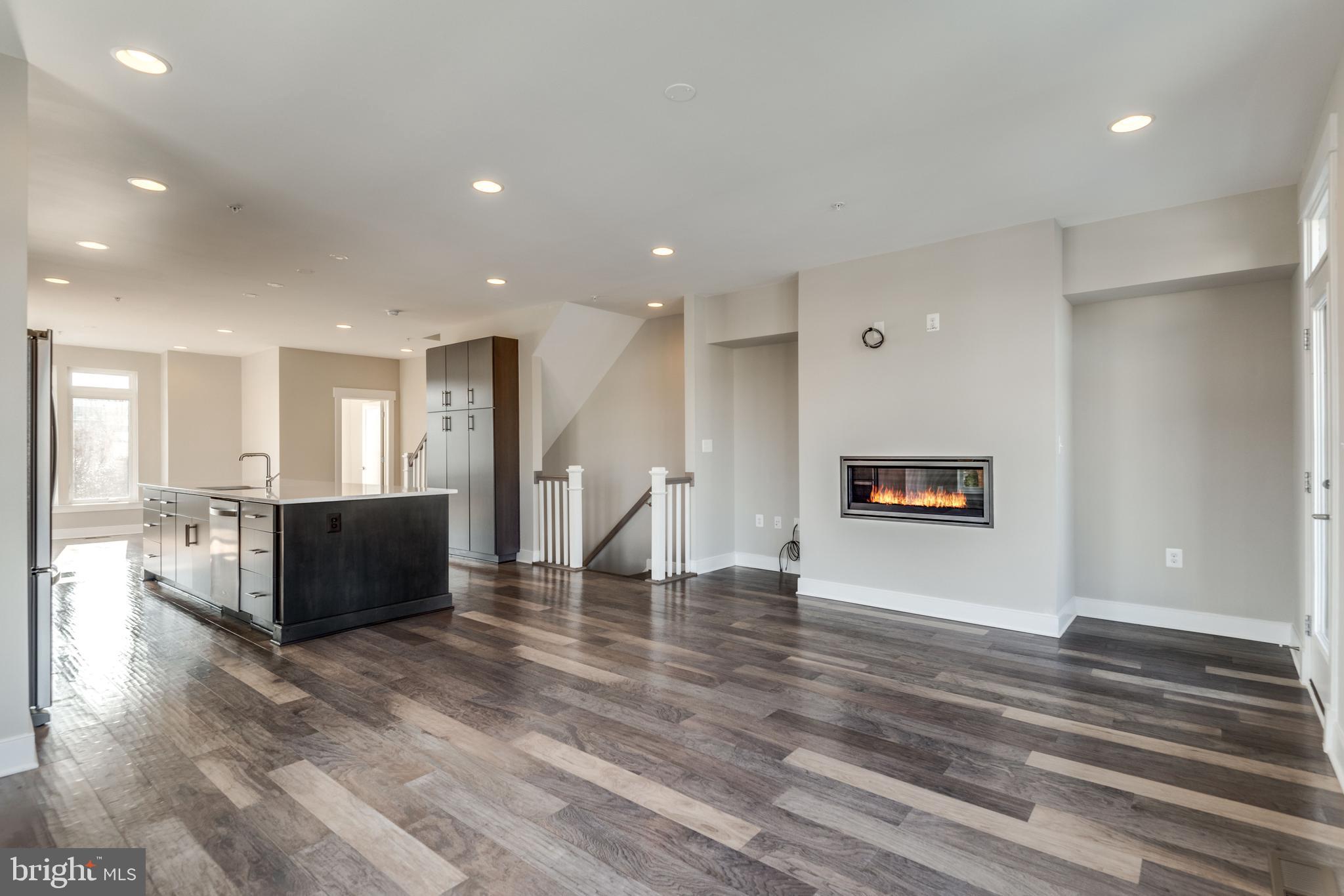 22871 Emberbrook Circle Brambleton, VA 20148 - Photo 18 of 50 Family room off kitchen