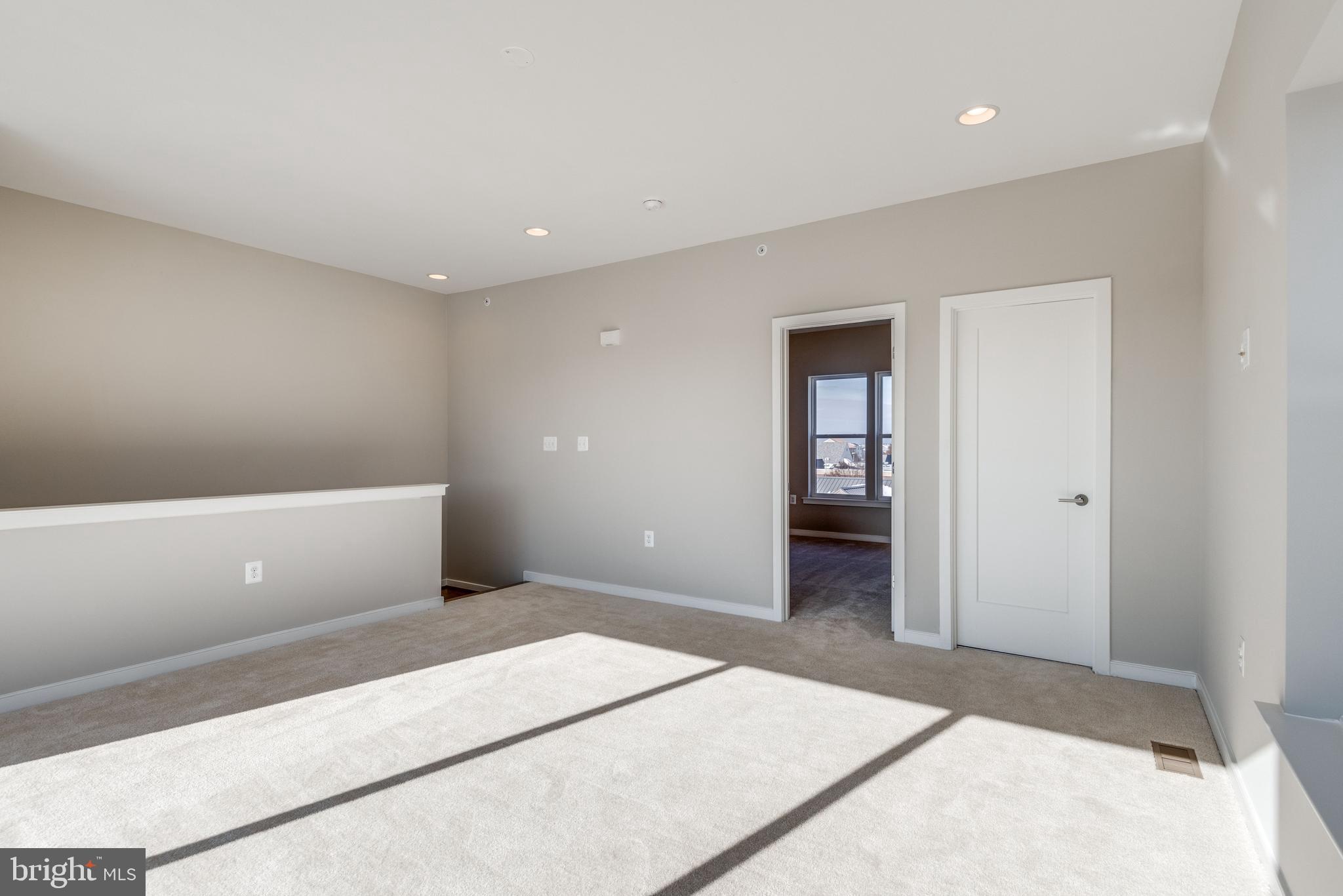 22871 Emberbrook Circle Brambleton, VA 20148 - Photo 36 of 50 Top floor great room