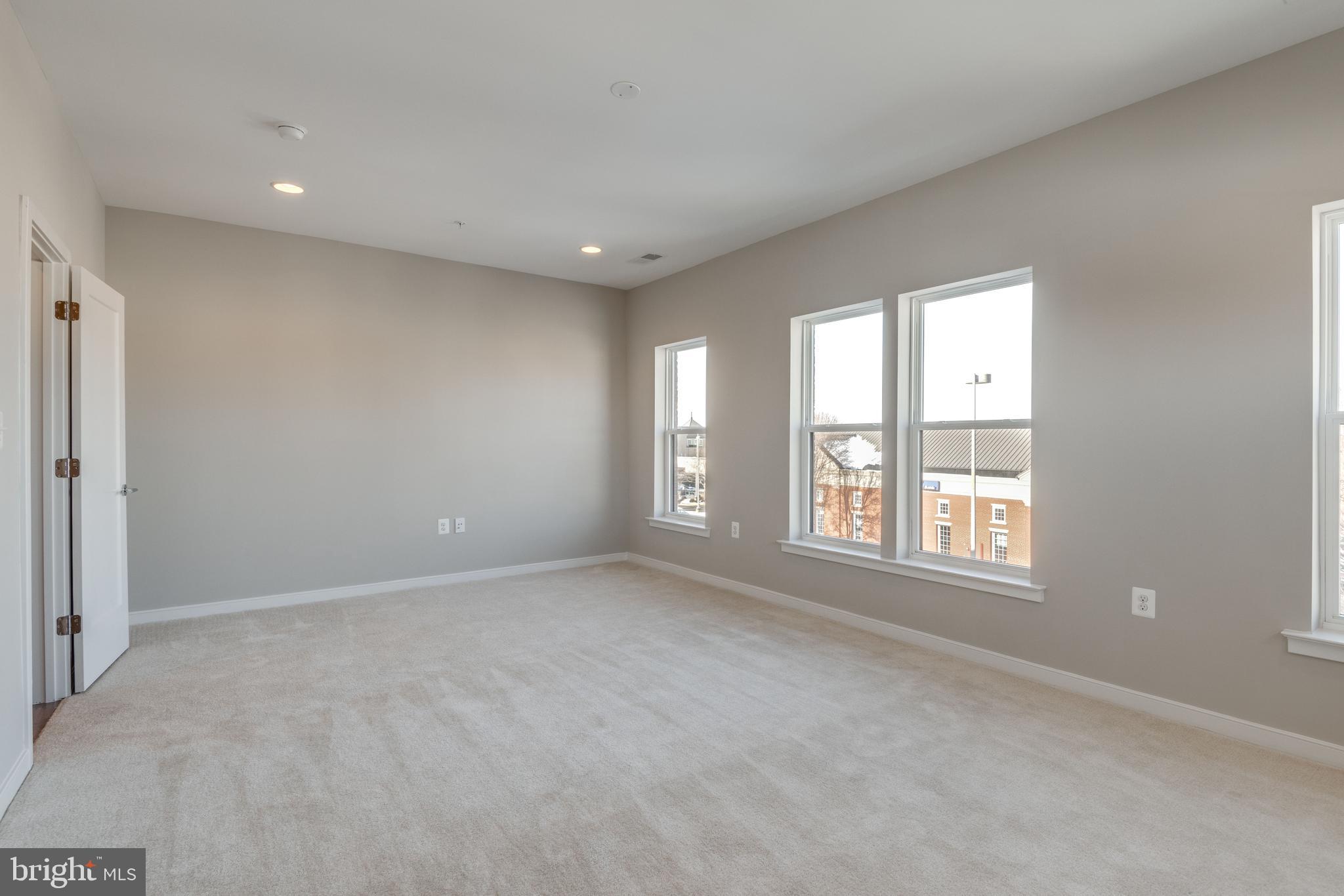 22871 Emberbrook Circle Brambleton, VA 20148 - Photo 38 of 50 Top floor bedroom