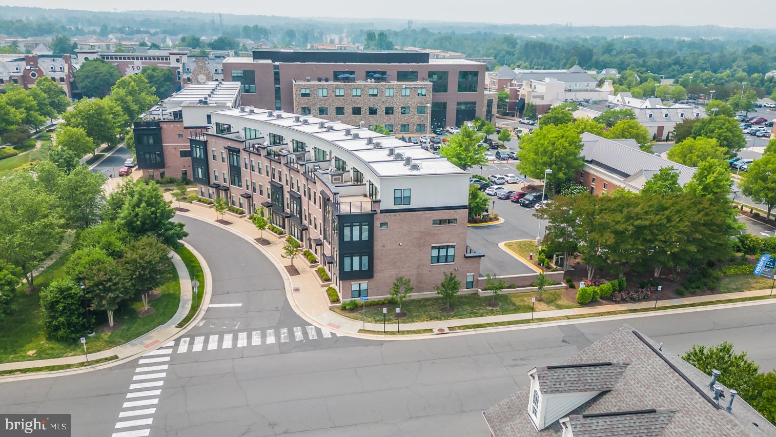 22871 Emberbrook Circle Brambleton, VA 20148 - Photo 44 of 50