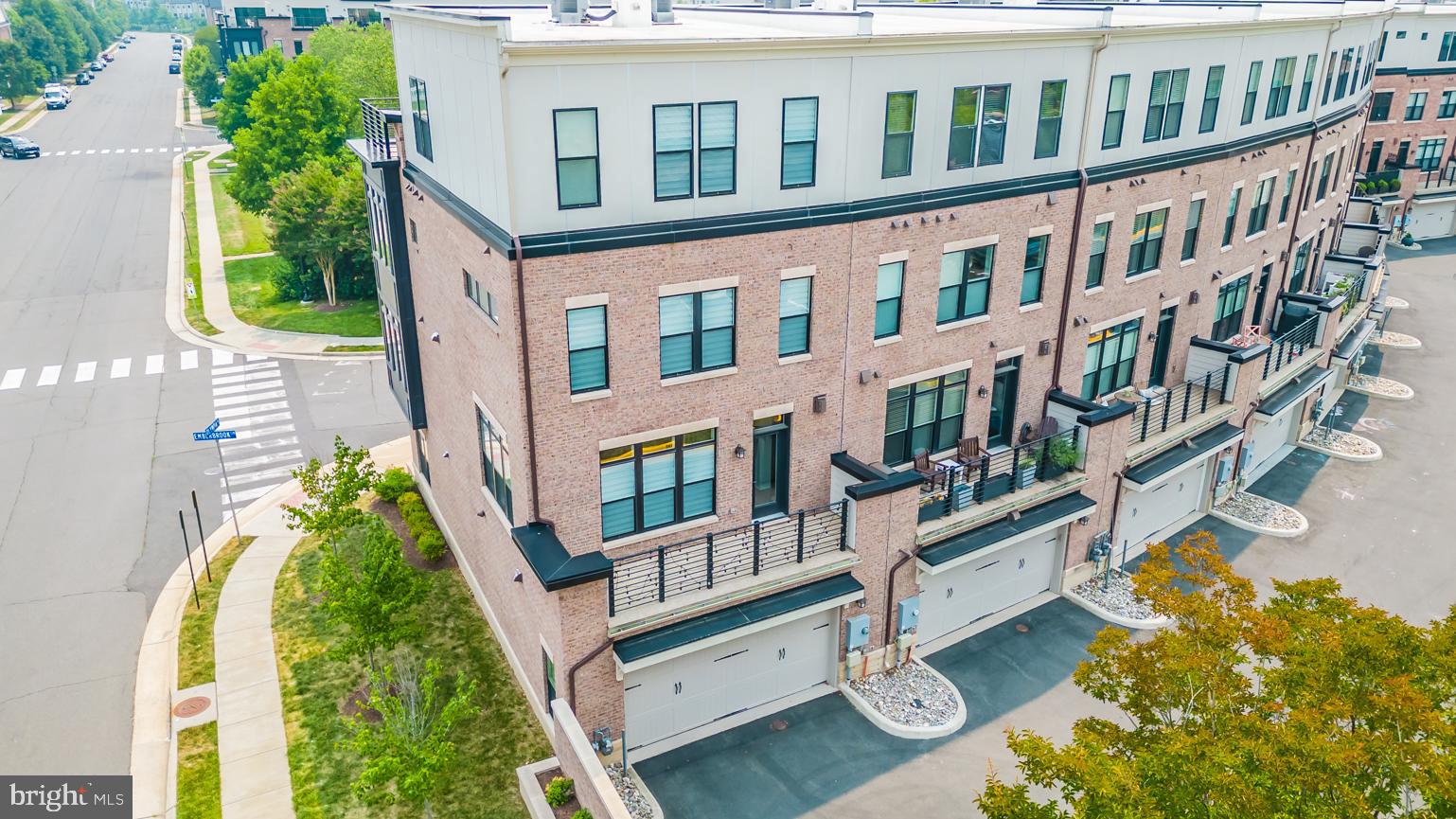 22871 Emberbrook Circle Brambleton, VA 20148 - Photo 46 of 50