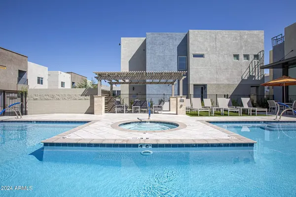 $1,794 | 9700 South Central Avenue, Unit 1, Phoenix, AZ 85042