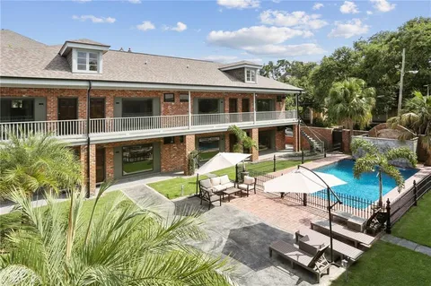 $199,000 | 1629 Washington Avenue, Unit 201, New Orleans, LA 70130