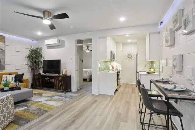 $199,000 | 1629 Washington Avenue, Unit 201, New Orleans, LA 70130