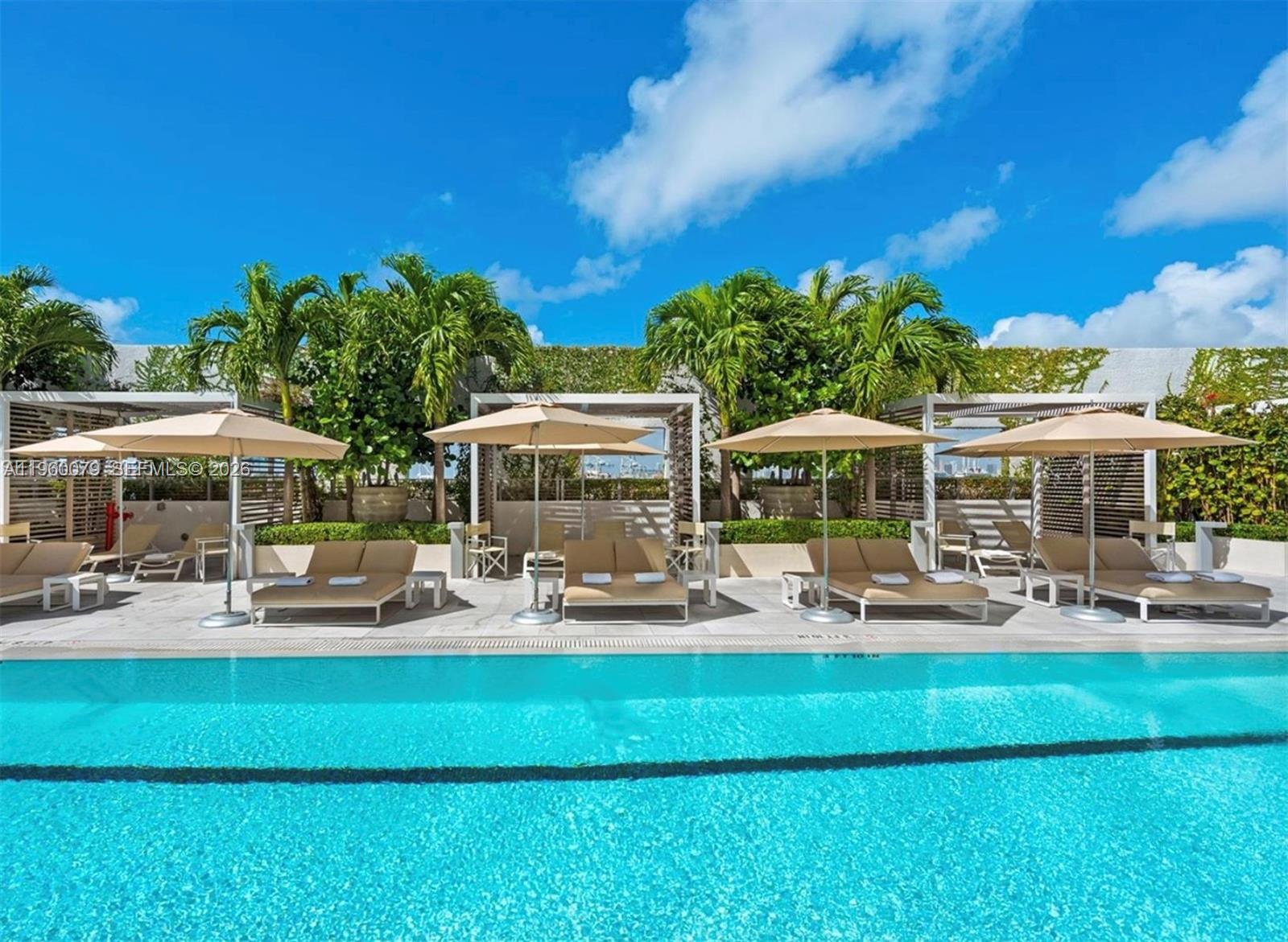 450 Alton Road, Unit 2806 Miami Beach, FL 33139 - Photo 37 of 39