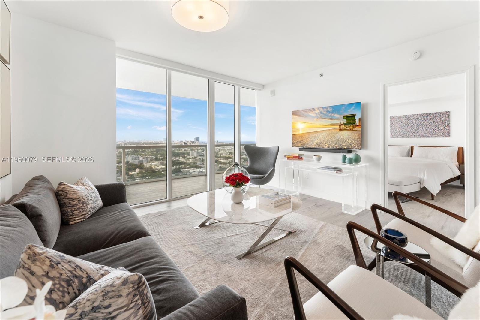 450 Alton Road, Unit 2806 Miami Beach, FL 33139 - Photo 4 of 39