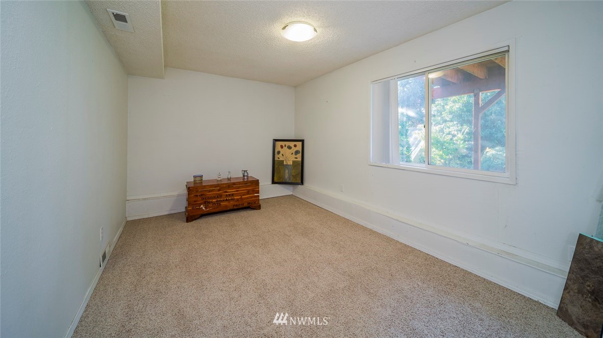 21716 4th Avenue West Bothell, WA 98021 - Photo 11 of 15