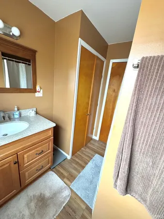 $195,000 | 533 Grayton Road, Kingsford Heights, IN 46346