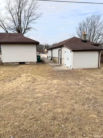 $195,000 | 533 Grayton Road, Kingsford Heights, IN 46346