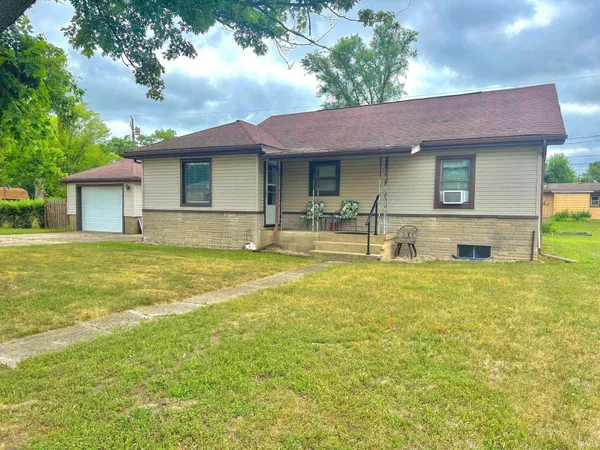 $195,000 | 533 Grayton Road, Kingsford Heights, IN 46346