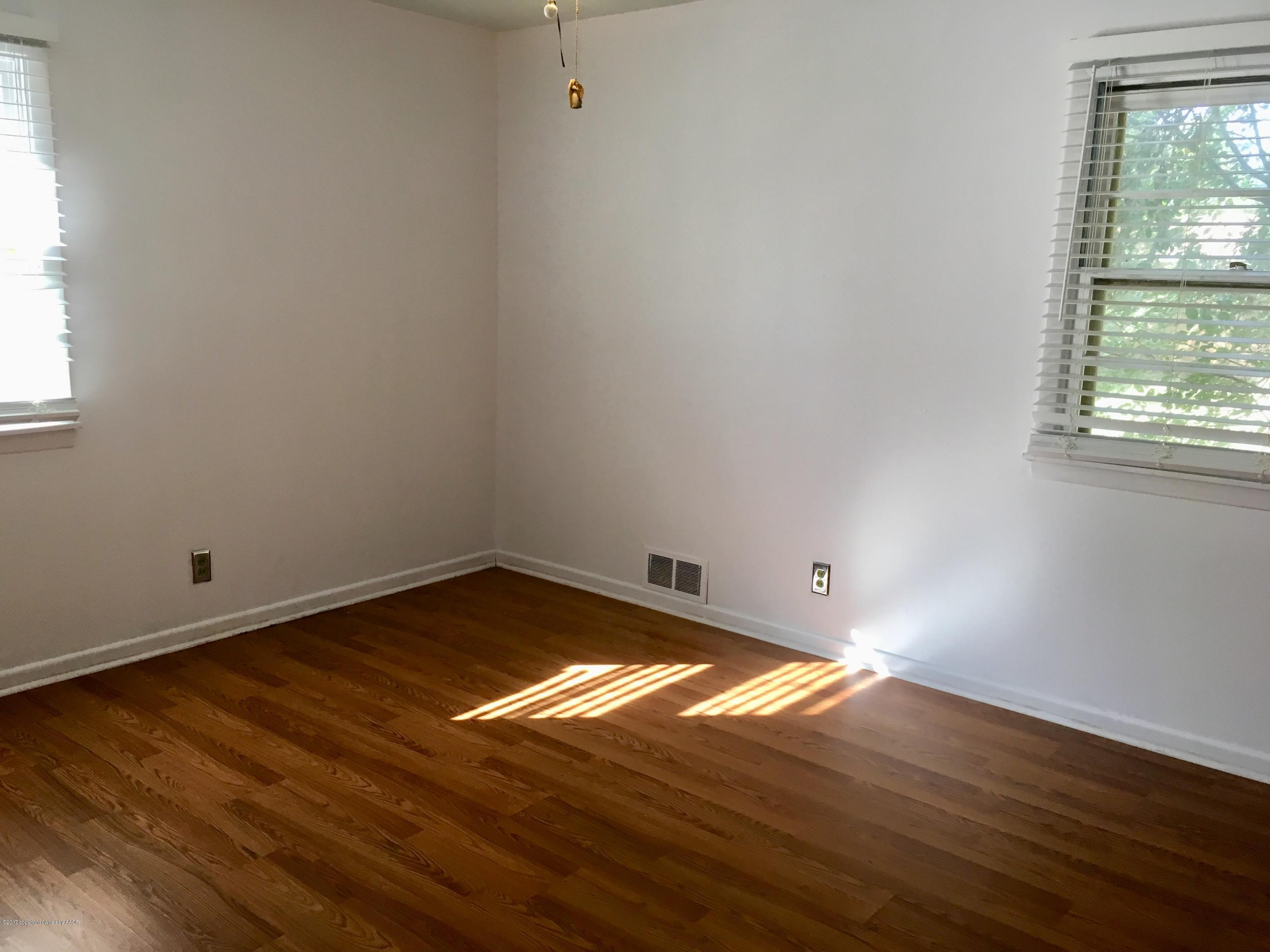 3604 South Rusk Street Amarillo, TX 79109 - Photo 11 of 17 Bedroom 2