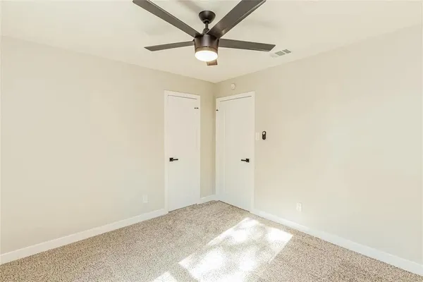 $2,400 | 4112 Barnsley Court, Arlington, TX 76016