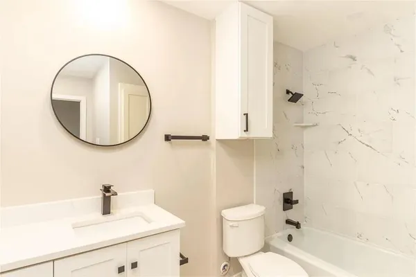 $2,400 | 4112 Barnsley Court, Arlington, TX 76016