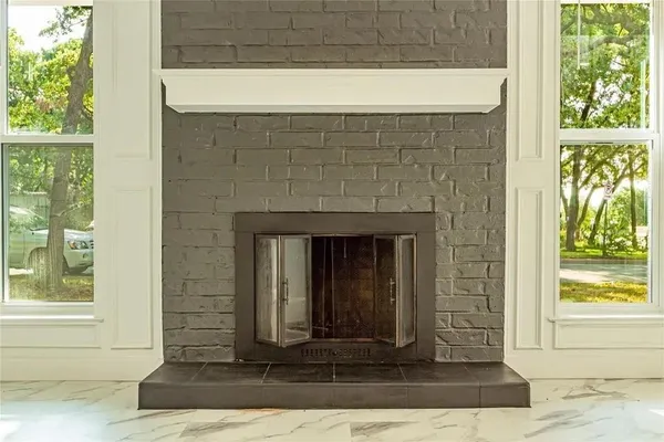 $2,400 | 4112 Barnsley Court, Arlington, TX 76016