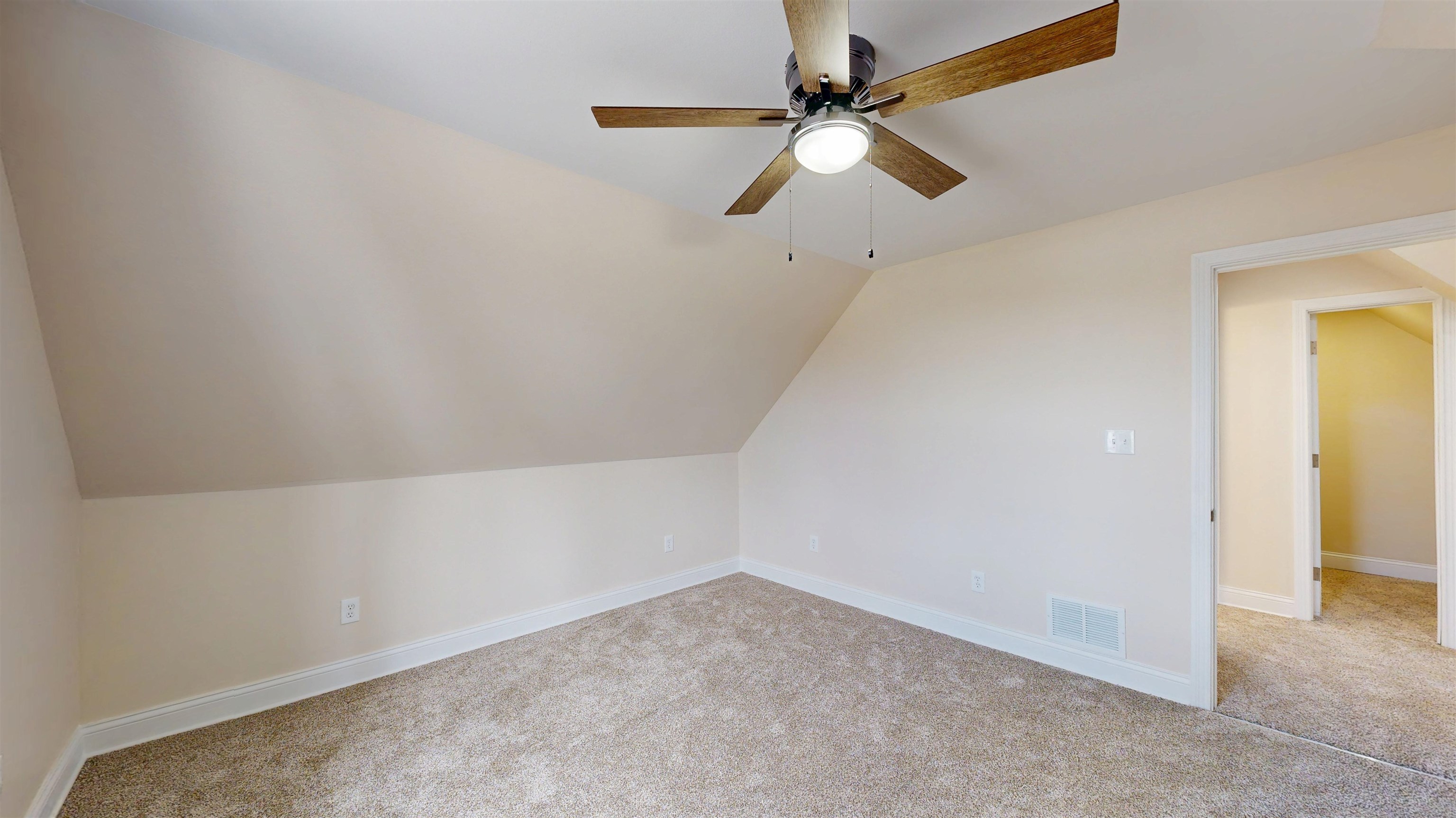 1222 South 7th Prairie du Chien, WI 53821 - Photo 17 of 36