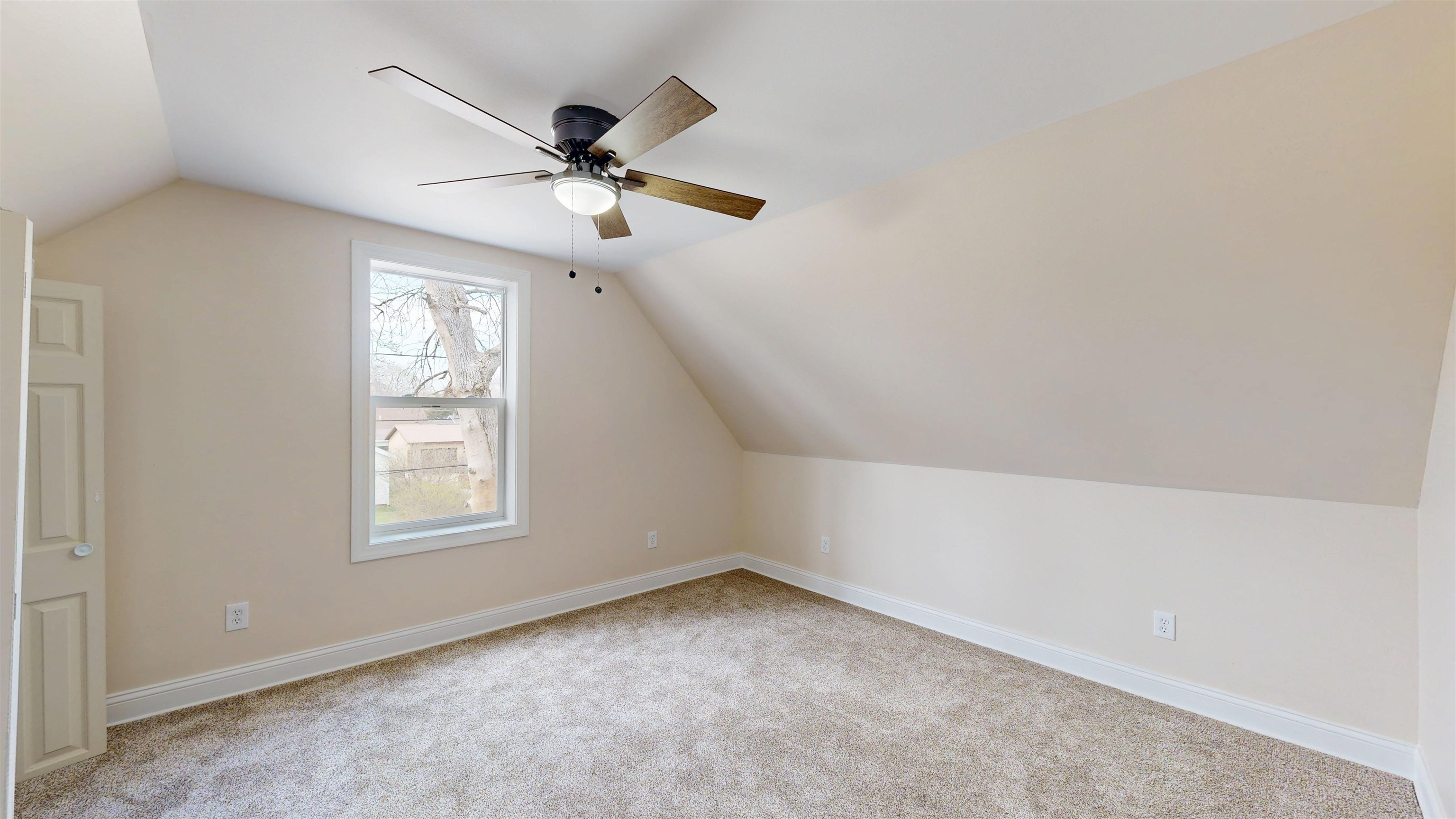 1222 South 7th Prairie du Chien, WI 53821 - Photo 18 of 36