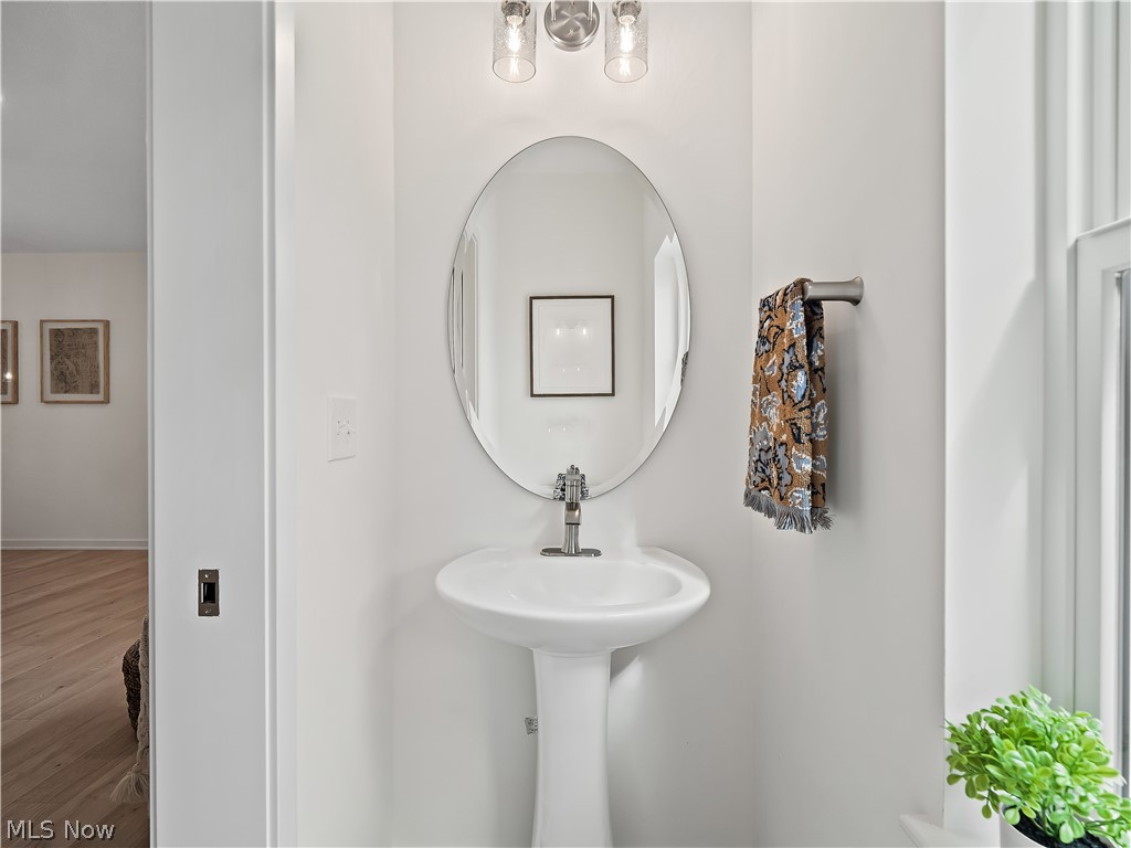 3274 Warren Road, Unit 2 Cleveland, OH 44111 - Photo 30 of 44 Gallery Image 30