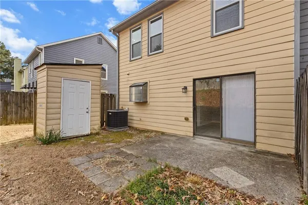 a view of backyard of house