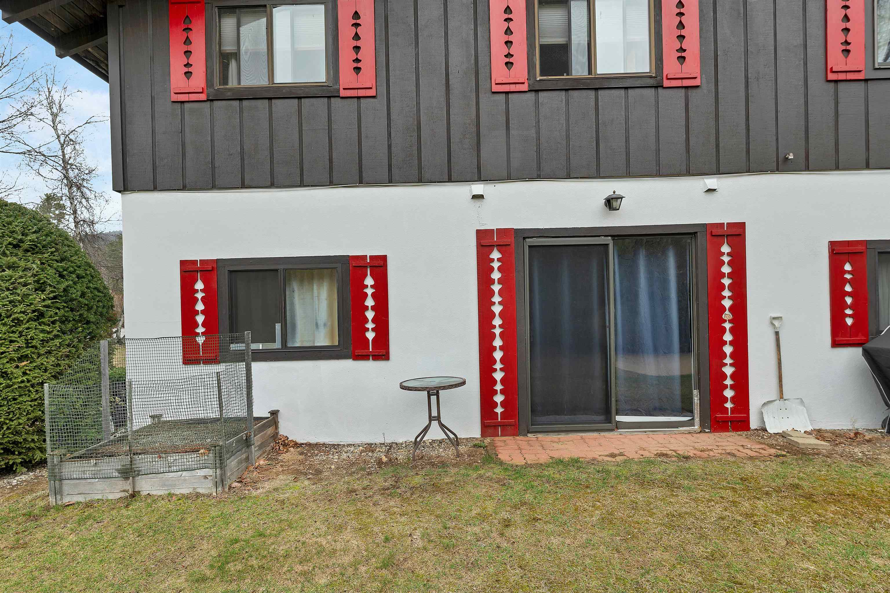 48 Linderhof Golf Course Road, Unit 1 Bartlett, NH 03838 - Photo 11 of 40