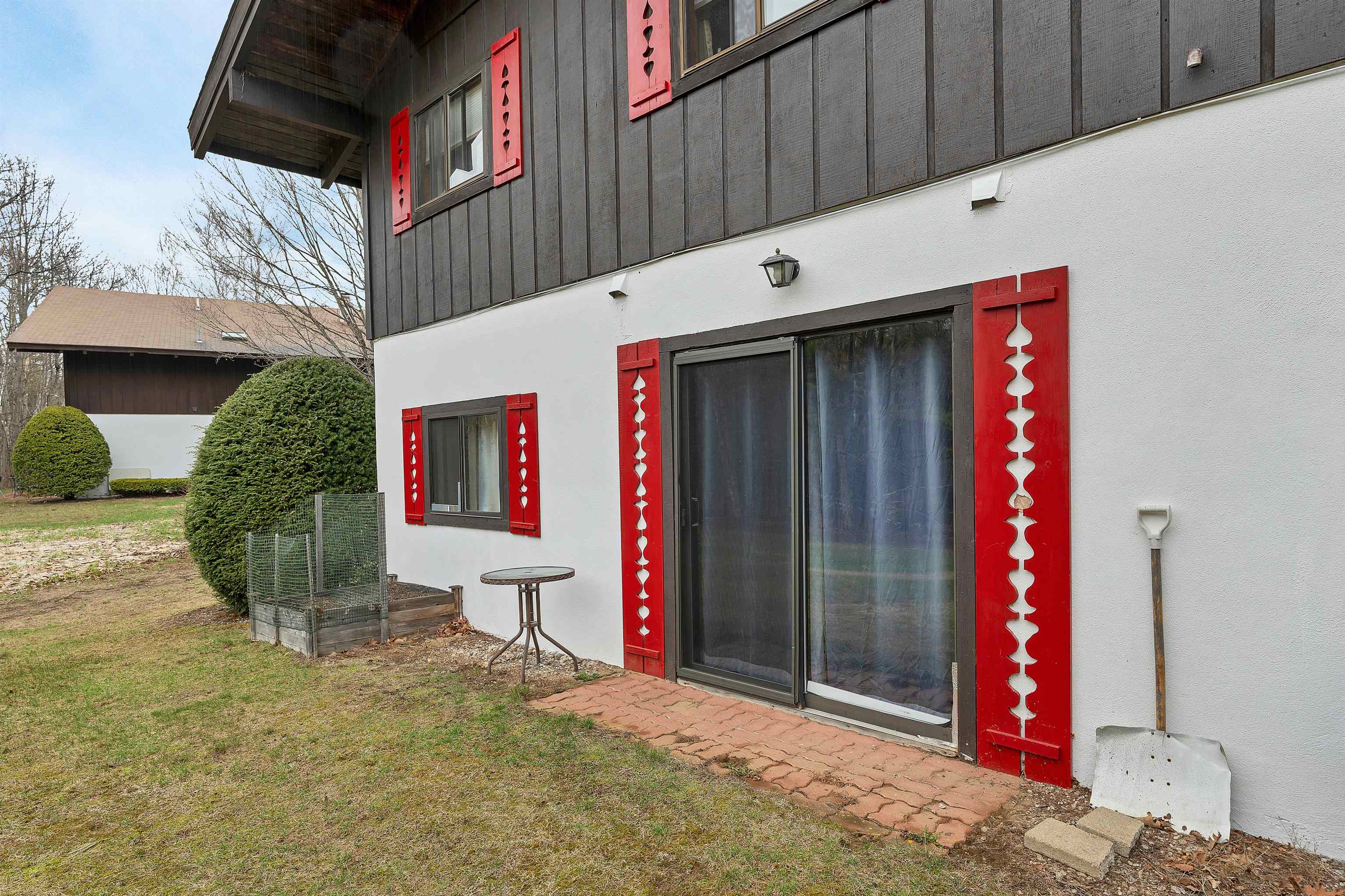 48 Linderhof Golf Course Road, Unit 1 Bartlett, NH 03838 - Photo 12 of 40