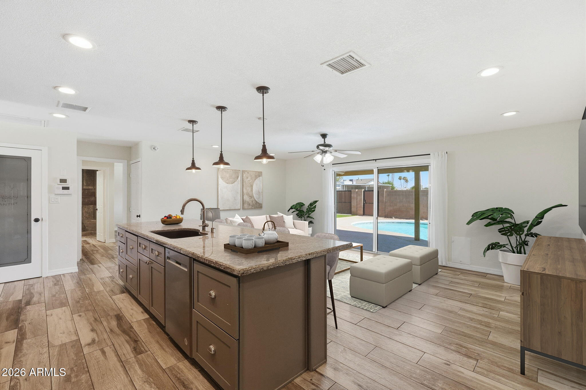 3411 West Hearn Road Phoenix, AZ 85053 - Photo 13 of 46