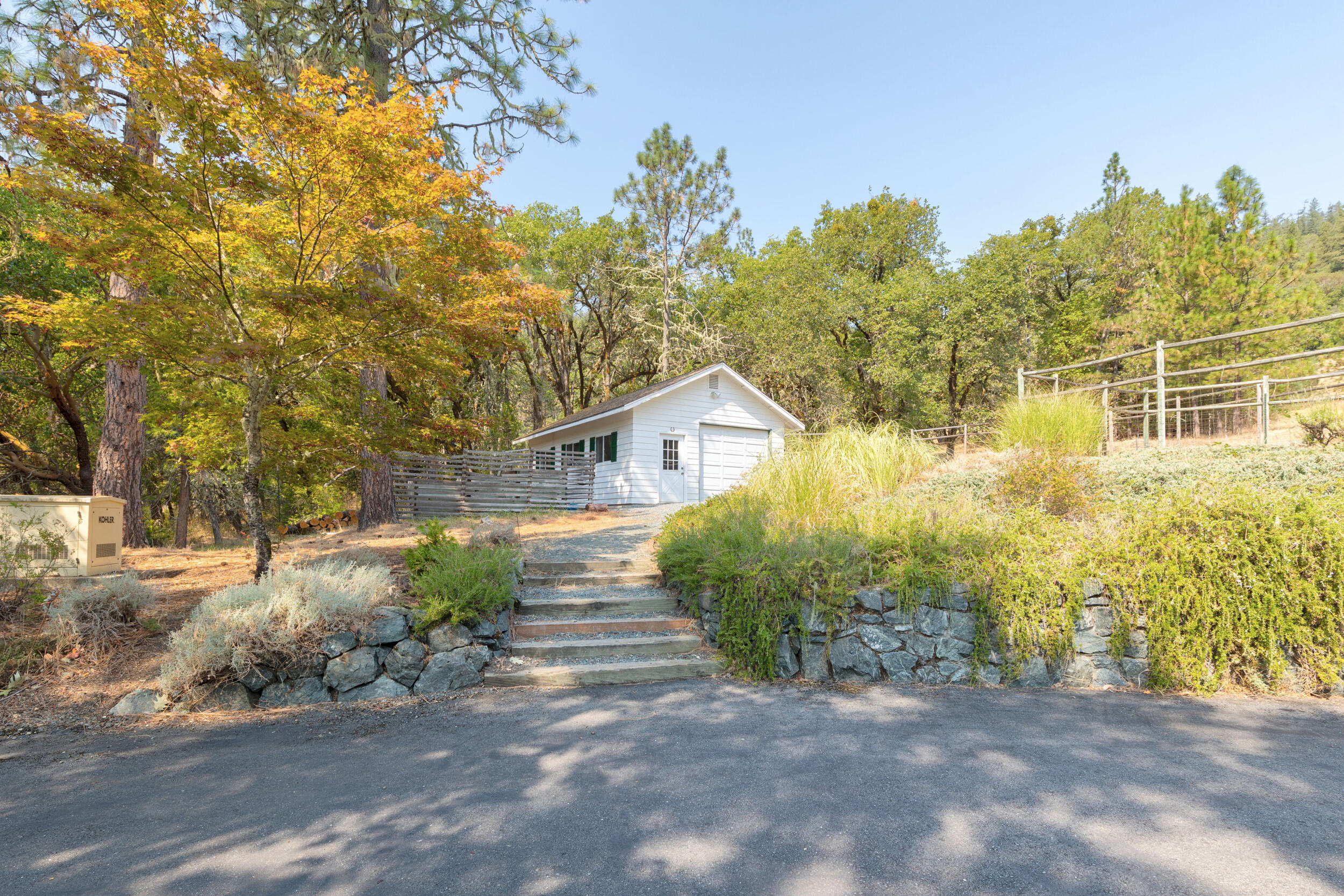 280 Naturescape Road Grants Pass, OR 97527 - Photo 52 of 60 Ext