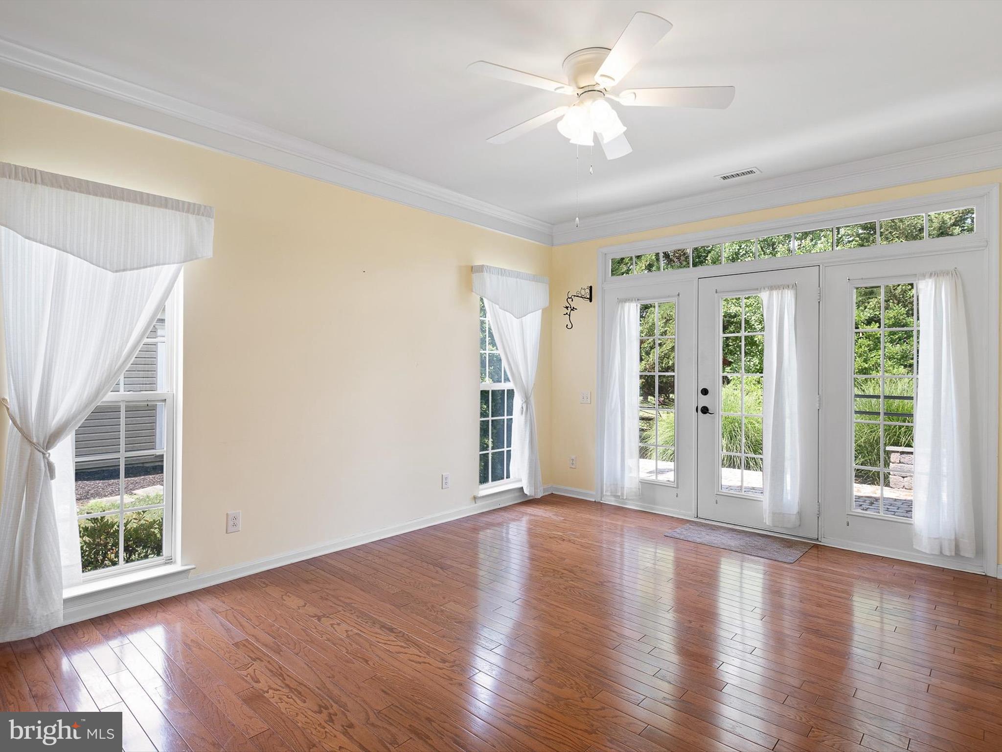 37 Jester Street Bear, DE 19701 - Photo 16 of 55 Living Room