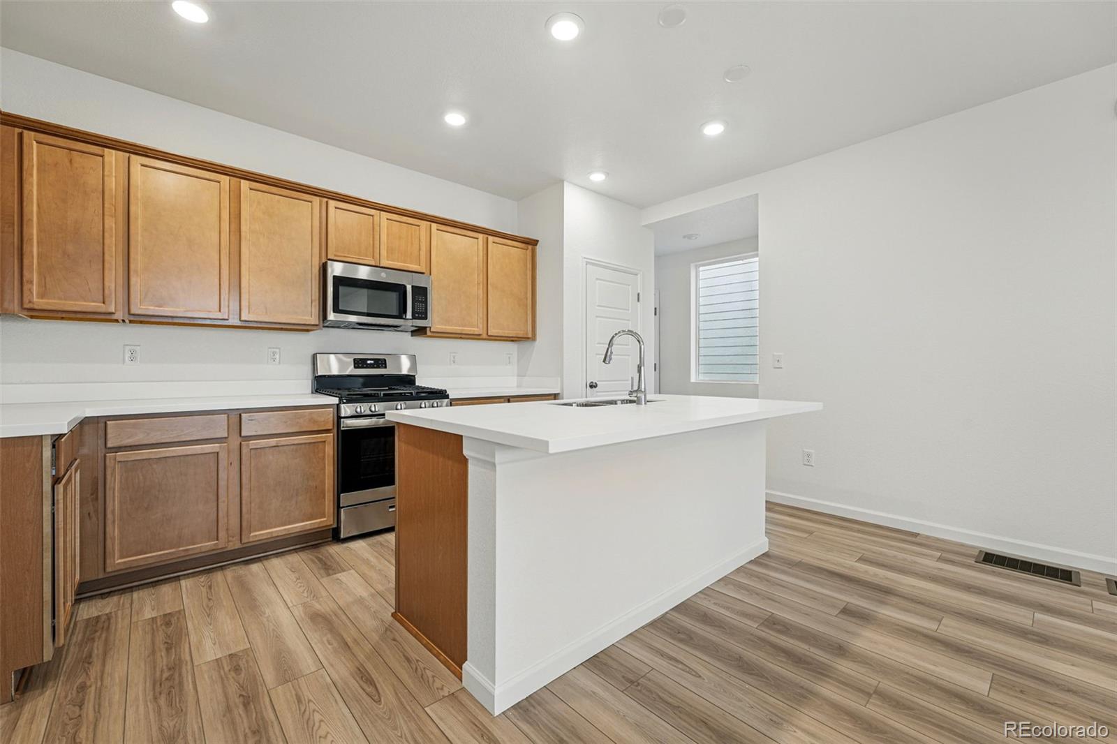 2116 Chambers Road Brighton, CO 80601 - Photo 9 of 31 Gallery Image 9