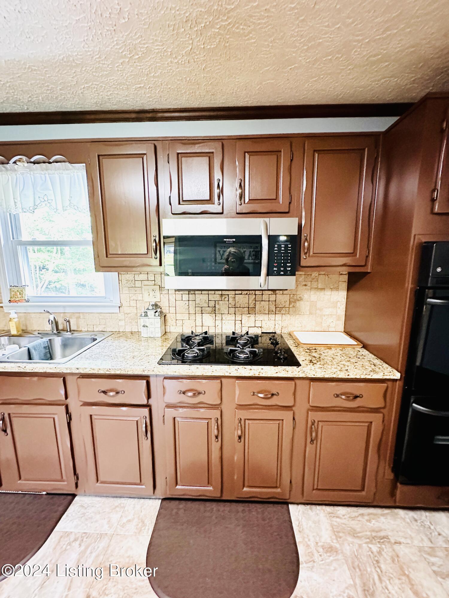 1837 Lilac Road Leitchfield, KY 42754 - Photo 54 of 92 Interior-15