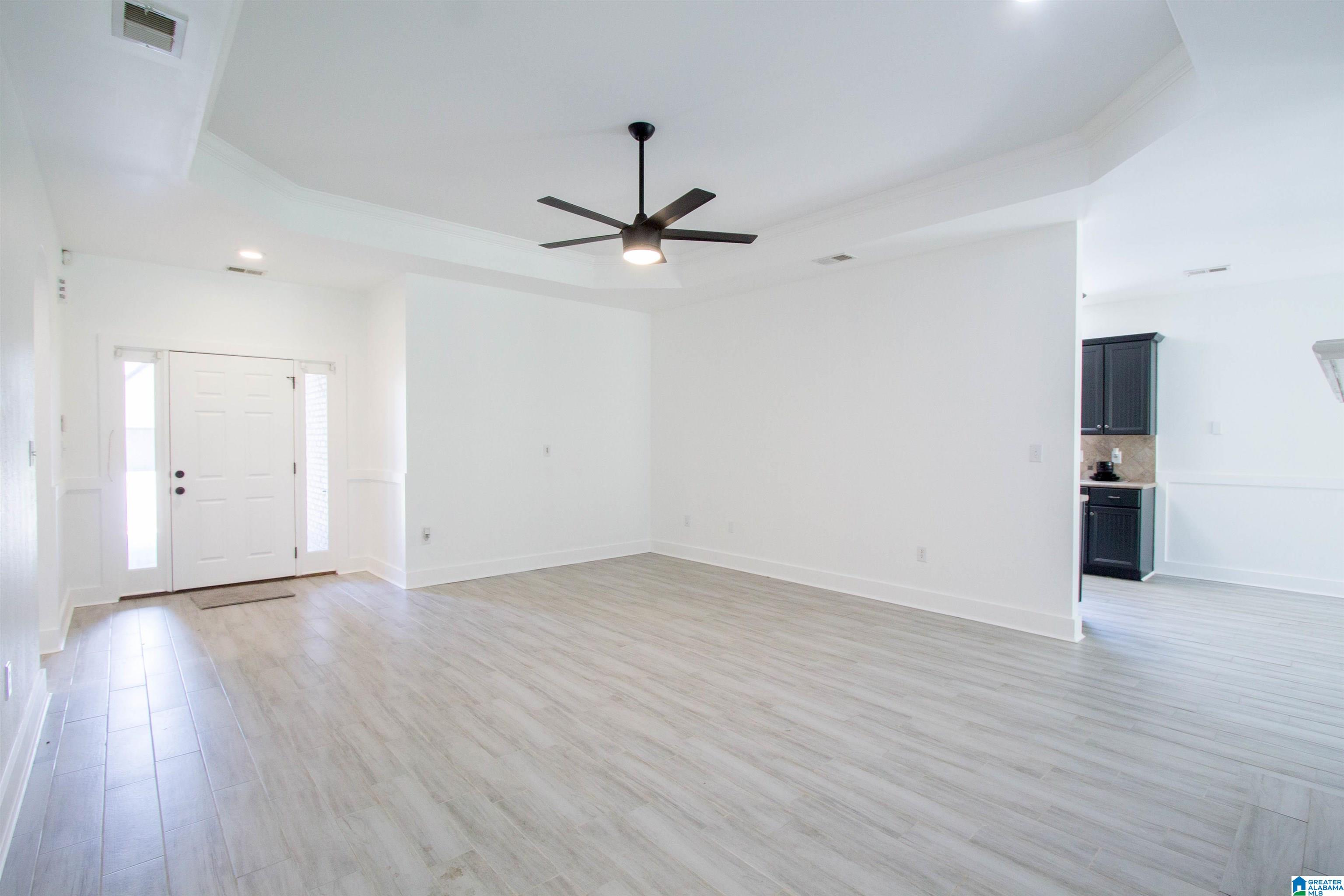 2021 Highview Way Calera, AL 35040 - Photo 2 of 38