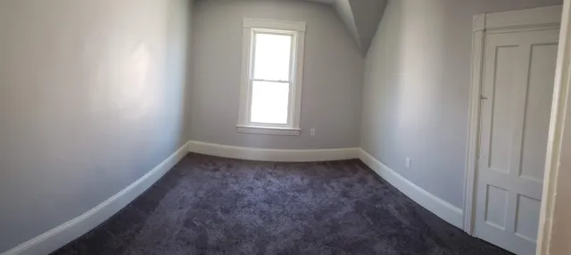 $2,000 | 32 Hevey Street, Unit 3, Manchester, NH 03102