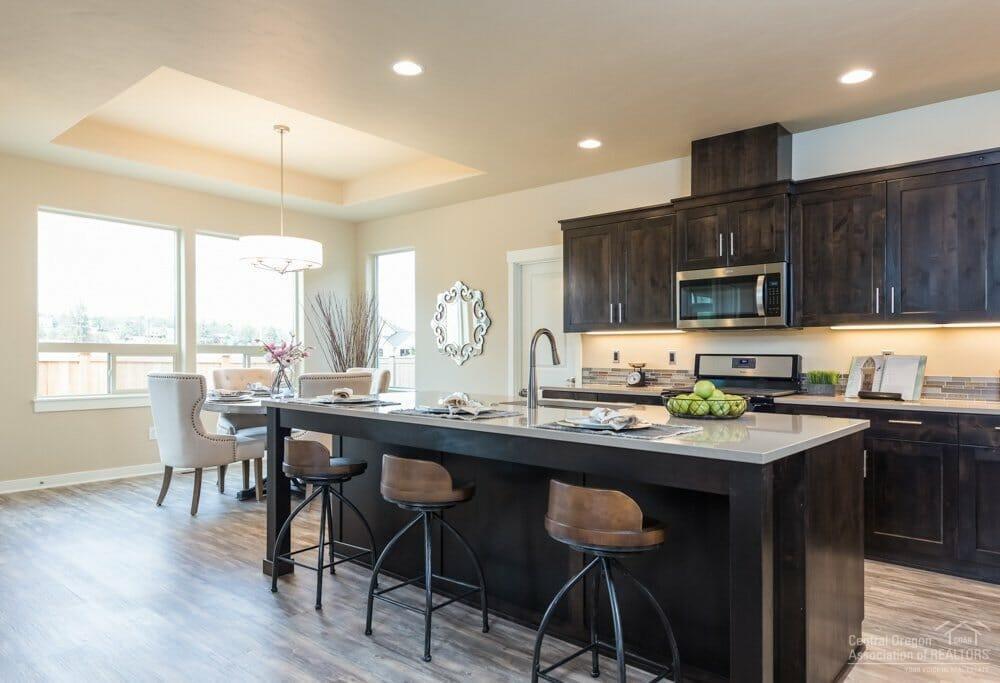 4368 Southwest 36th Street Redmond, OR 97756 - Photo 8 of 25 Additional Photo