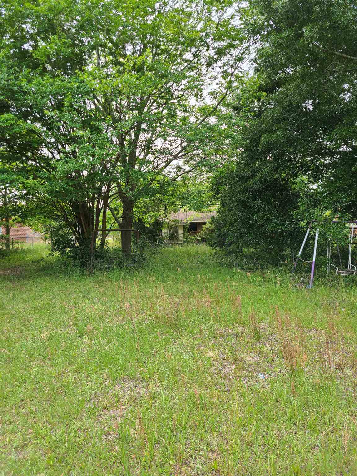 2230 Handy Road Cantonment, FL 32533 - Photo 3 of 5