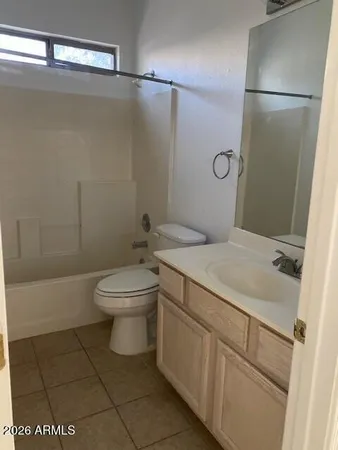 a view of utility room