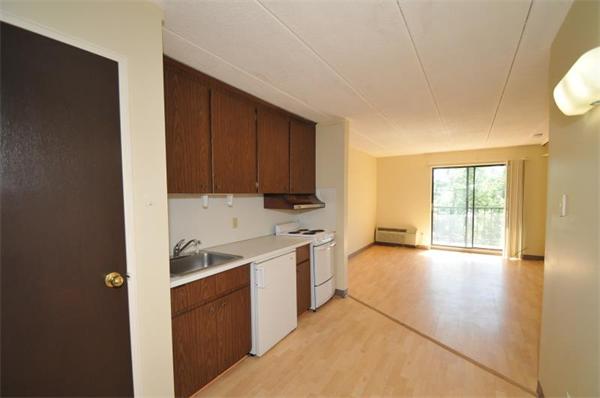 40 Cochituate Road, Unit 25 Framingham, MA 01701 - Photo 8 of 17