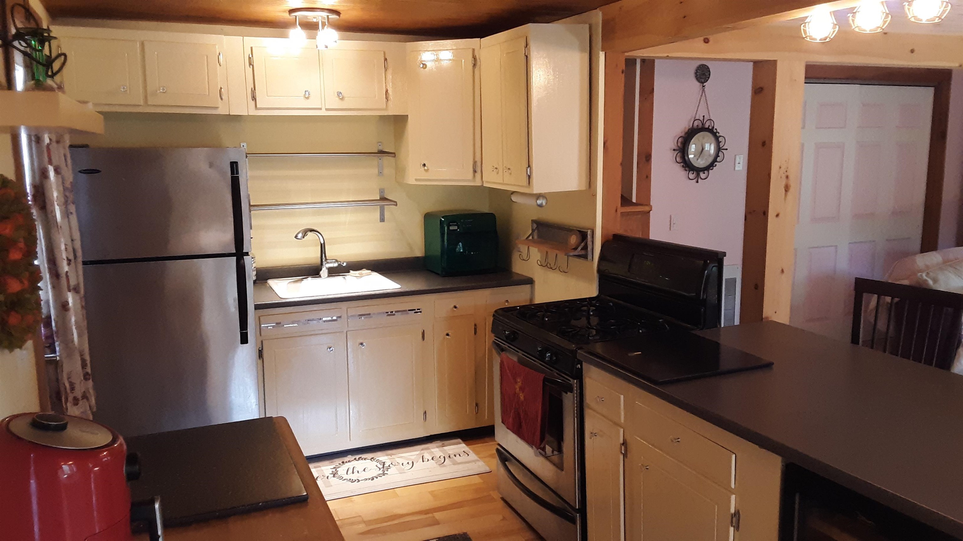 228 Bailey Road Washington, NH 03280 - Photo 7 of 24 Gallery Image 7