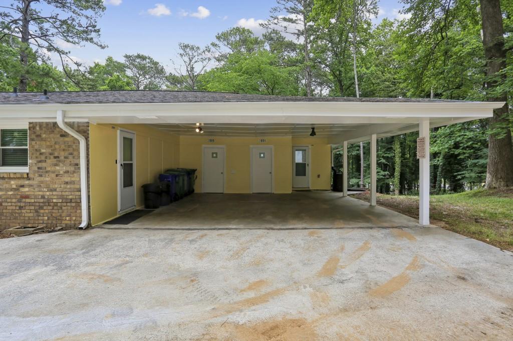 2891 White Oak Drive Decatur, GA 30032 - Photo 6 of 16