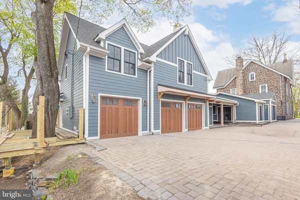 $3,000 | 156 West Oakland Avenue, Doylestown, PA 18901