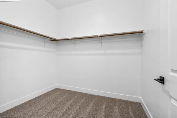 $890,472 | 8388 Iron Creek Drive, Friant, CA 93626