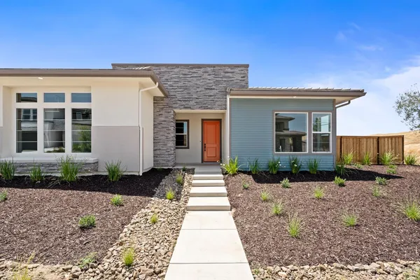 $890,472 | 8388 Iron Creek Drive, Friant, CA 93626